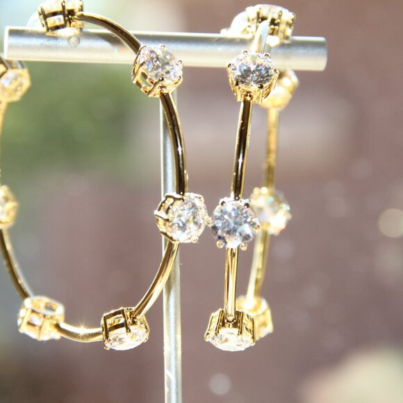 Swarovski Crystal Constella Gold Hoop Earrings. Gorgeous Large (2 ½”) - Picture 5 of 13